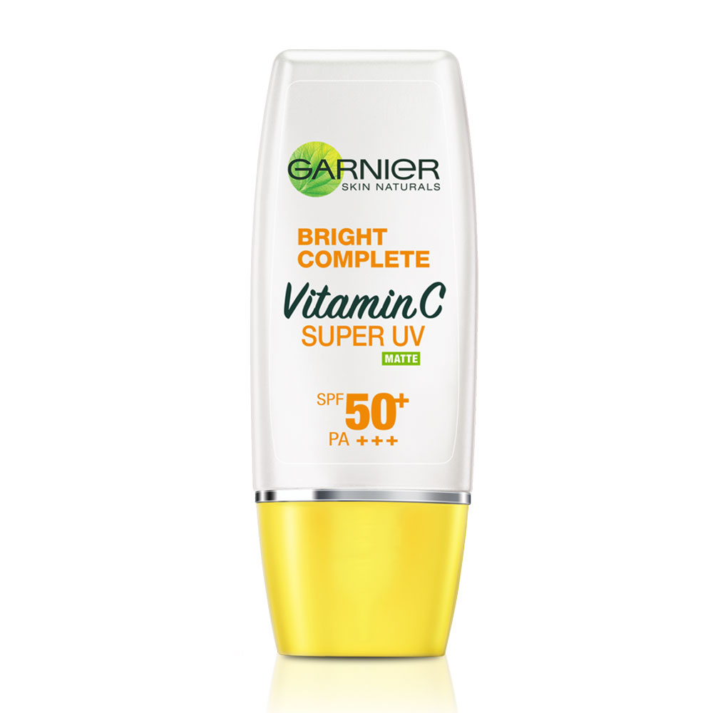Garnier Bright Complete Vitamin C Super UV Matte SPF50+ PA+++ 30ml