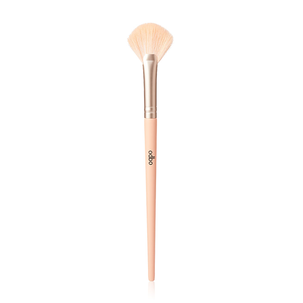 ODBO Highlight Fan Brush OD8006 1pc