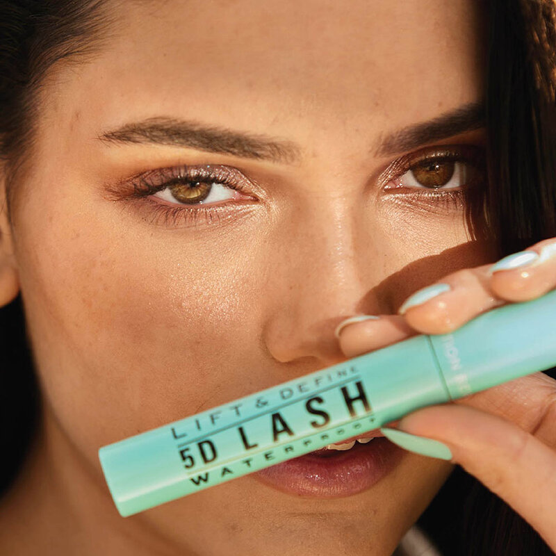 Makeup Revolution Lift & Define 5D Lash Mascara 14ml