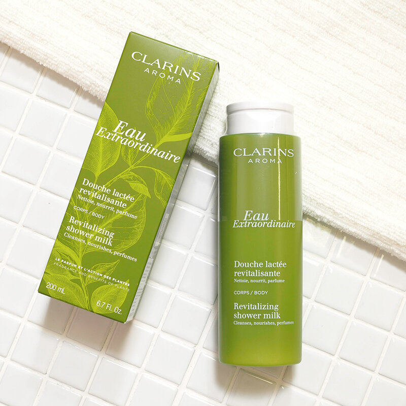 Clarins Eau Extraordinaire Revitalizing Shower Milk 200ml