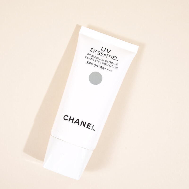 Chanel UV Essentiel Multi-Protection Daily Defender UV Pollution SPF50+/PA+++ 30ml
