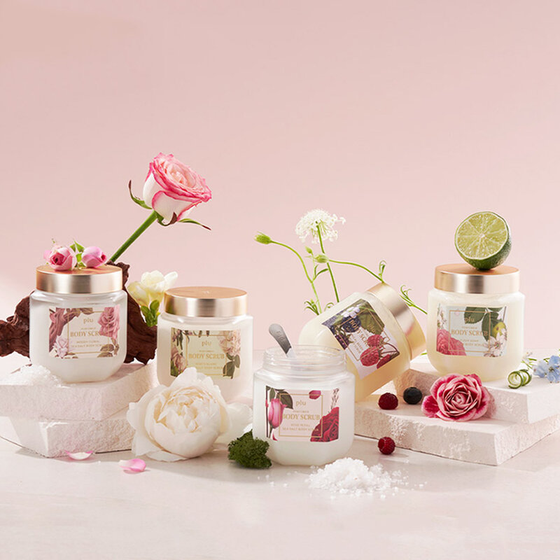 Plu Perfumed Body Scrub White Blanc 500g