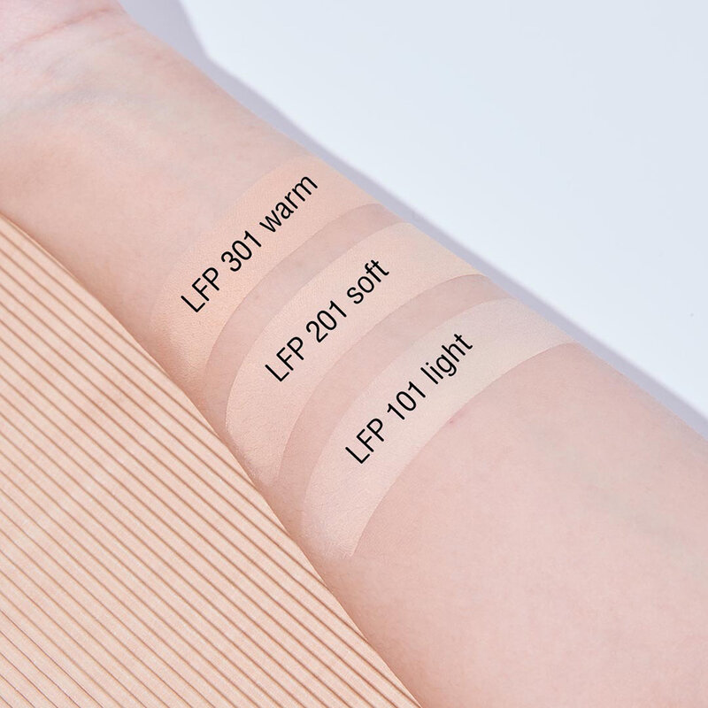 In2It Light Fit Pact 2 Way Powder SPF25 PA+++ 10g #LFP201 Soft