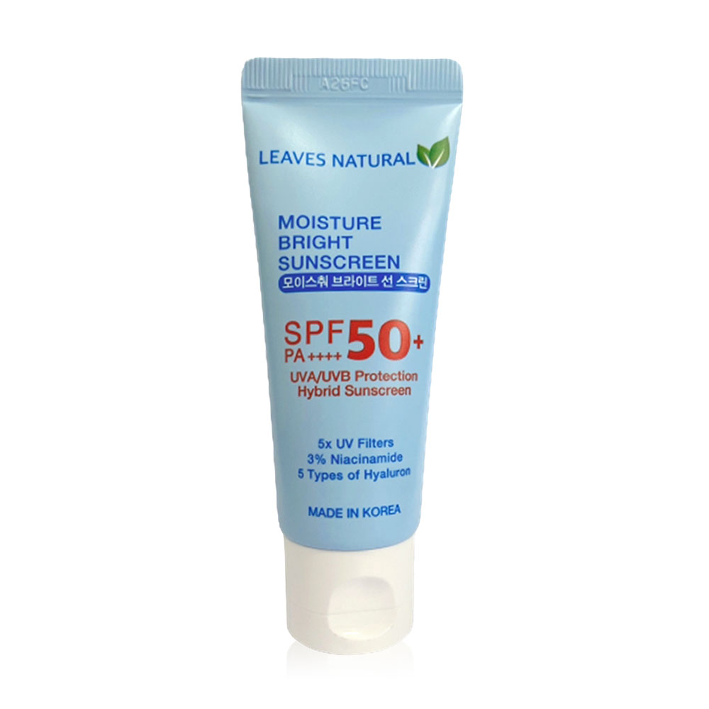 Leaves Natural Moisture Bright Sunscreen SPF50+ PA++++ 30ml
