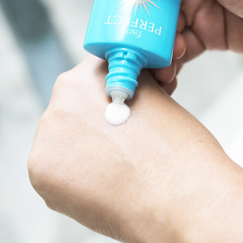 Faris by Naris Perfect Sun Protection Milky Lotion SPF 50+ PA+++ 30ml ( สินค้าหมดอายุ : 2026.01.13 ) 