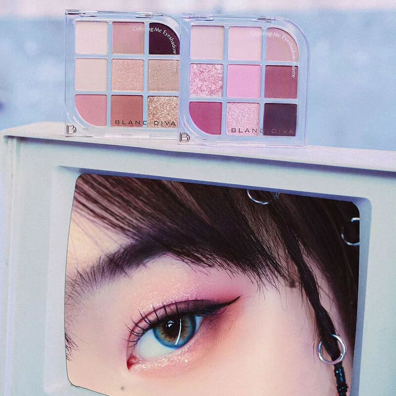 BLANC DIVA Coloring:Me Eyeshadow Palette 7.5g #Peony Scented ( สินค้าหมดอายุ : 2026.04.26 ) 