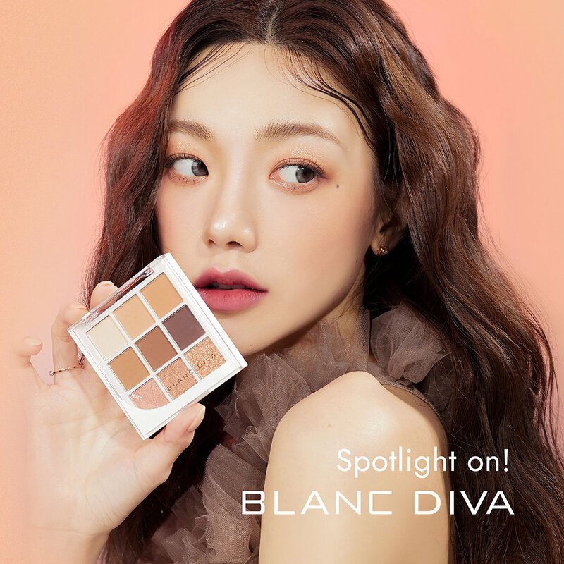 BLANC DIVA Coloring:Me Eyeshadow Palette 7.8g #02W Brown ( สินค้าหมดอายุ : 2025.12.12 ) 