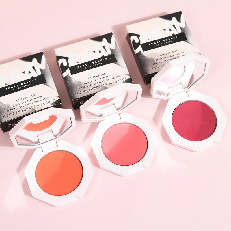 Fenty Beauty Cheeks Out Freestyle Cream Blush 3g #02 Petal Poppin ( สินค้าหมดอายุ : 2025.09.01 ) 