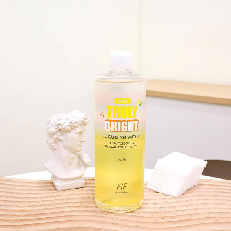 Faith in Face Vita7 Truly Bright Cleansing Water 500ml