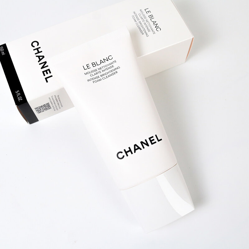Chanel Le Blanc Mousse Nettoyante Intense Brightening Foam Cleanser 150ml