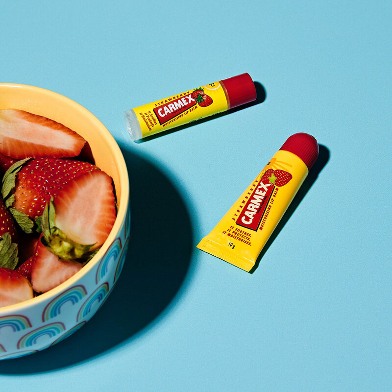 Carmex StrawBerry BP Squeeze Tube 10g