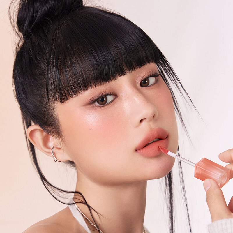 Peripera Over Blur Tint 3.5g #01 Warm-Bassador ( สินค้าหมดอายุ : 2026.01.08 ) 