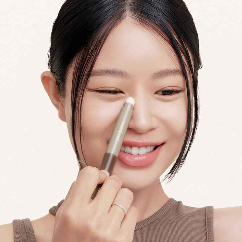 Peripera V Shading Blending Stick 0.6g #03 Grayish Cool ( สินค้าหมดอายุ : 2026.01.26 ) 