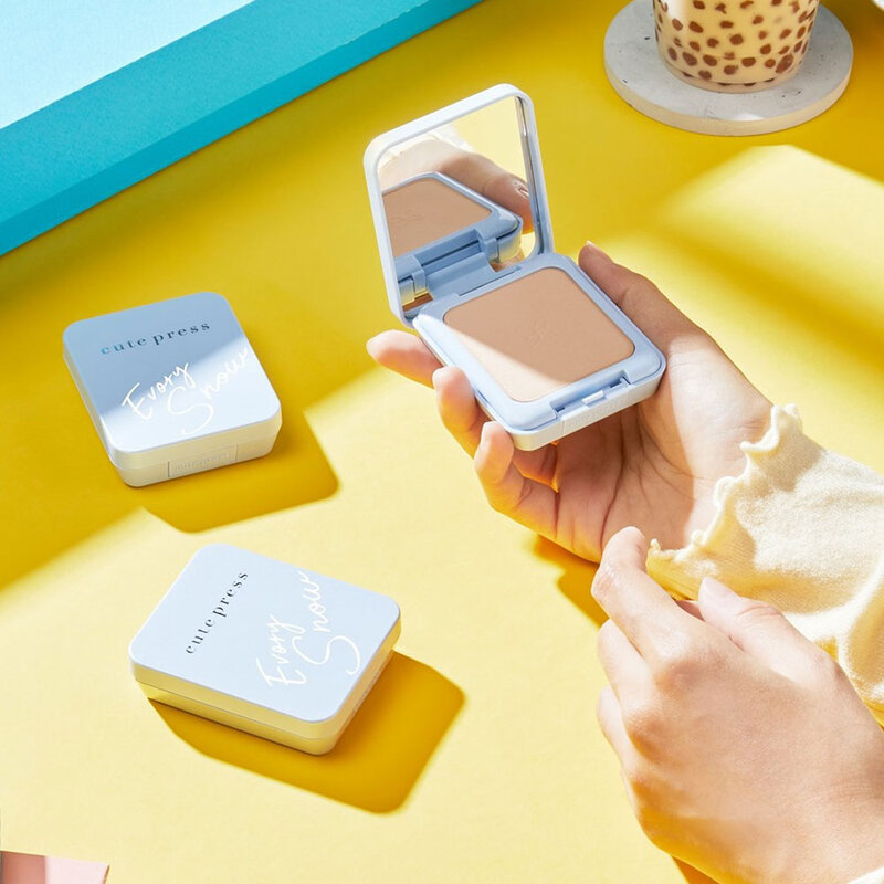 Cute Press Evory Snow Whitening & Oil Control Foundation Powder SPF30/PA++ 12g #P1