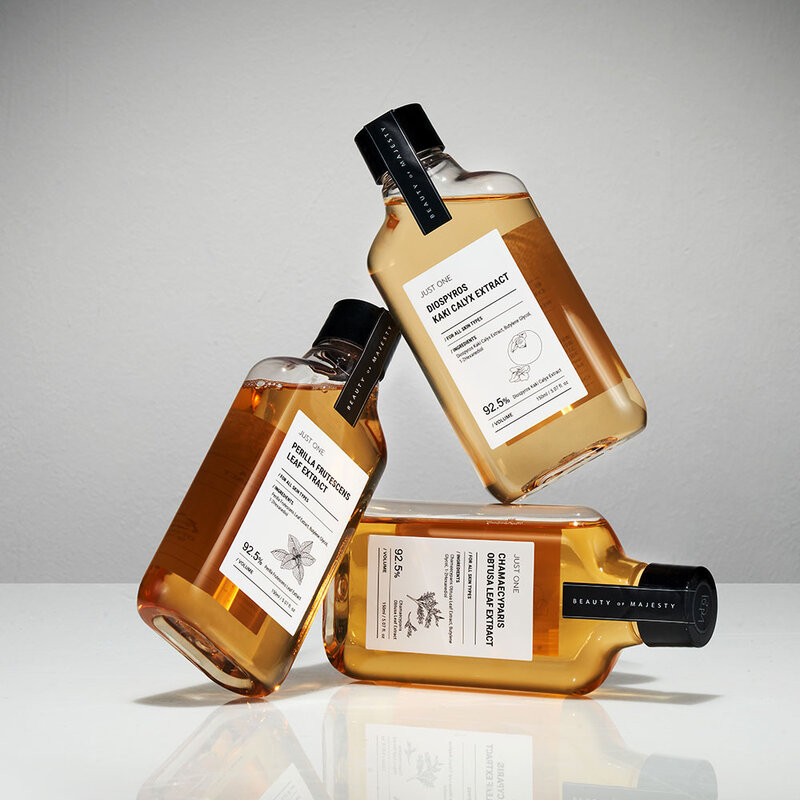 BOM Just One Chamaecyparis Obtusa Leaf Extract 150ml ( สินค้าหมดอายุ : 2026.03.27 ) 