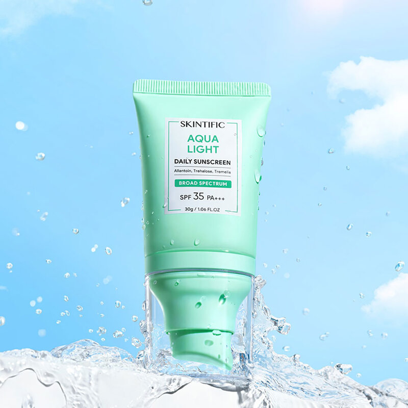 SKINTIFIC Aqua Light Daily Sunscreen SPF35 PA+++ 30g