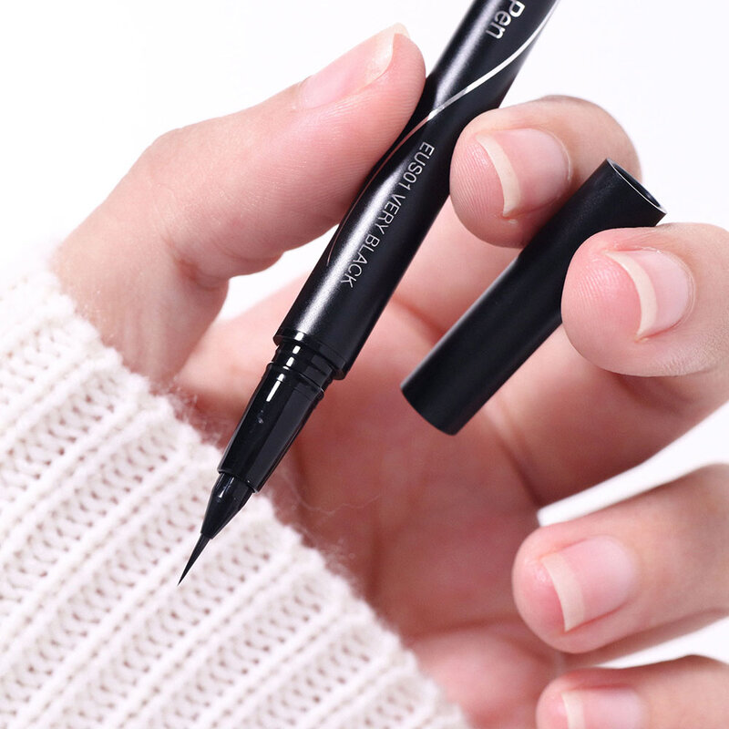 In2It Ultraslim Liner Pen 0.6g #EUS01 Very Black