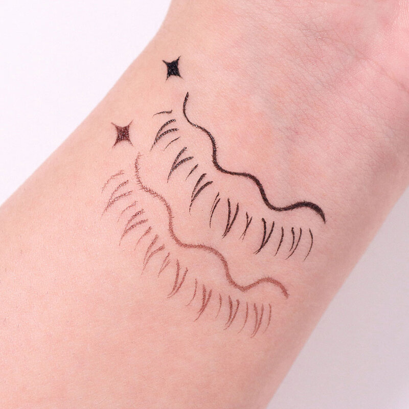 In2It Ultraslim Liner Pen 0.6g #EUS02 Natural Brown