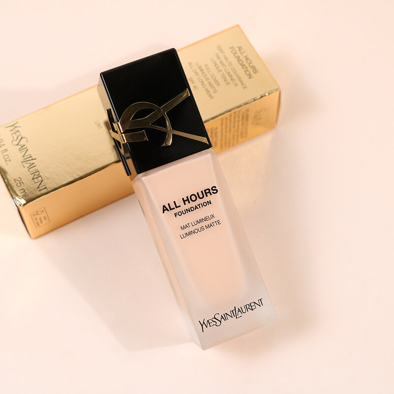 YSL All Hours Full Cover Luminous Matte All Day Long Wear SPF39/PA+++ 25ml #LN1