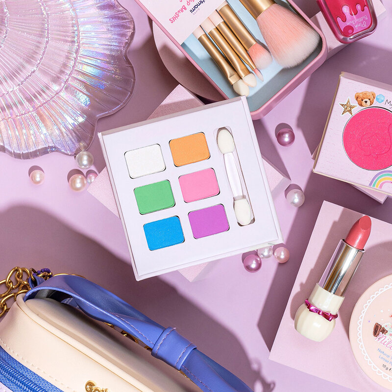 Godmami Mild First Eyeshadow Palette #Fantasy