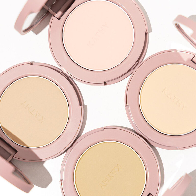 KATHY AMREZ Onstage Perfect Skin Powder 4g #04 Honey