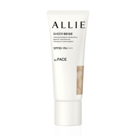 #03 Sheer Beige