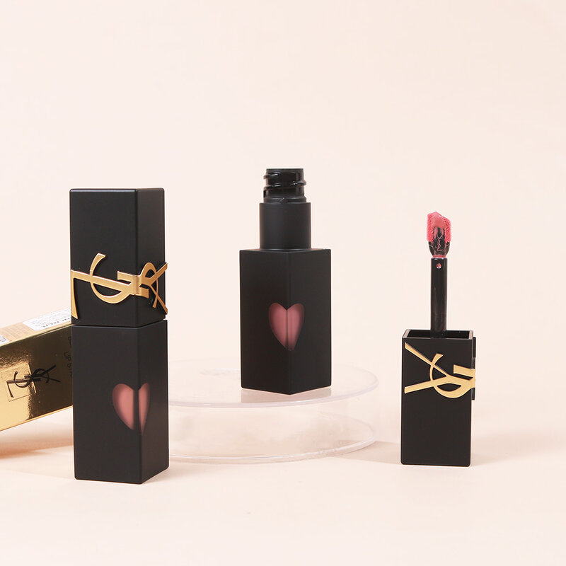 YSL The Inks Blur 5.5ml #230 Beige Expression