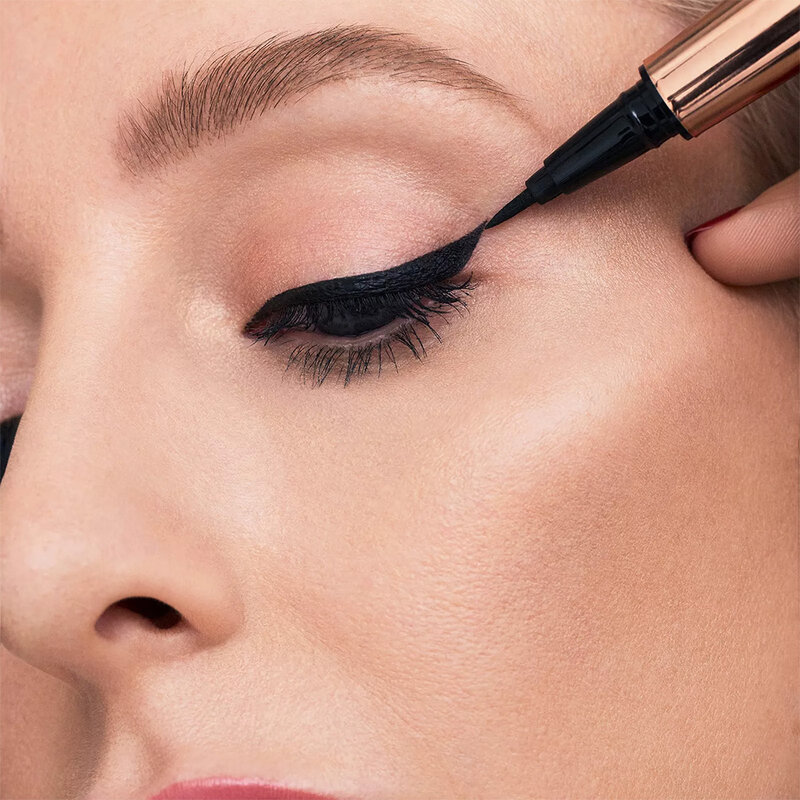Makeup Revolution Renaissance Flick Eyeliner 0.8ml