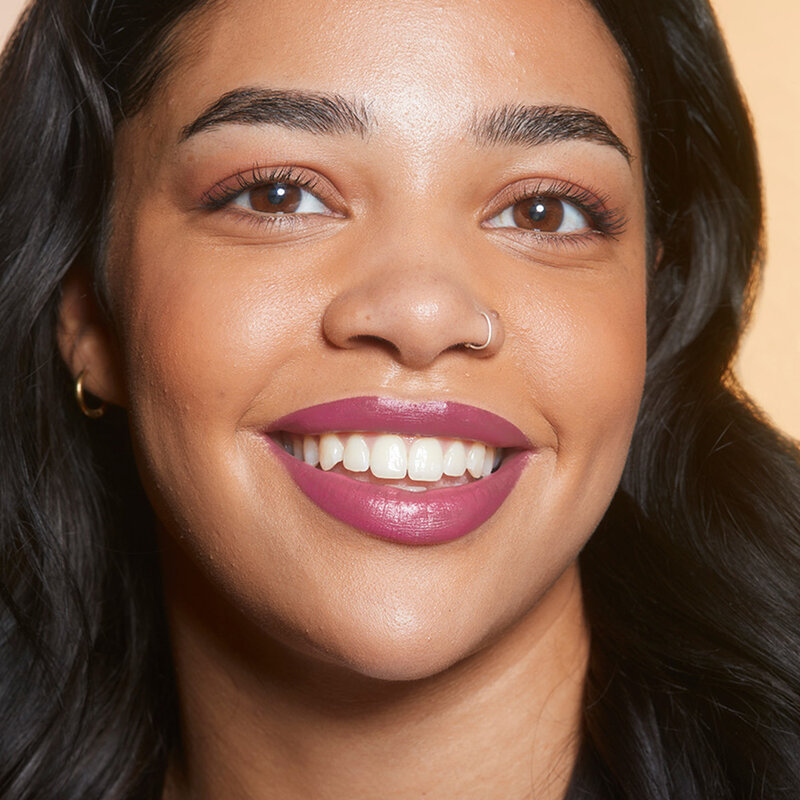 Makeup Revolution Lip Allure Soft Satin 3.2g #Berry Boss