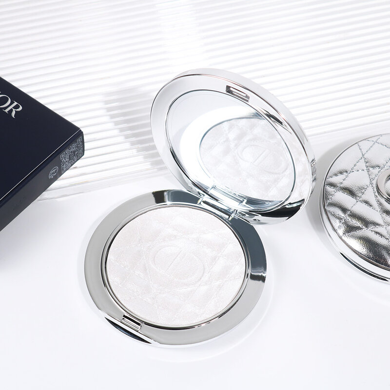 Dior Forever Glow Luminizer 6g #06 Opal Sequin