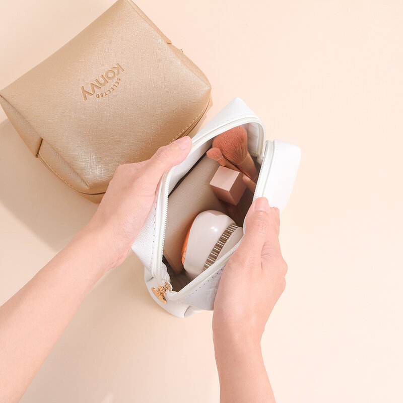 Konvy Quadrate Cosmetic Bag #Golden