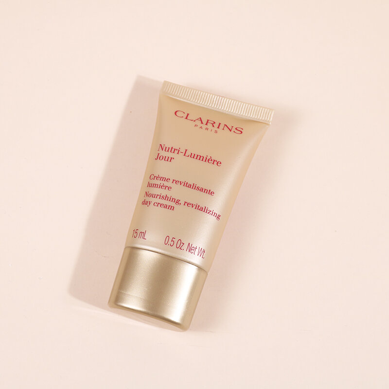 Clarins Nutri Lumiere Jour Nourishing Revitalizing Day Cream 15ml