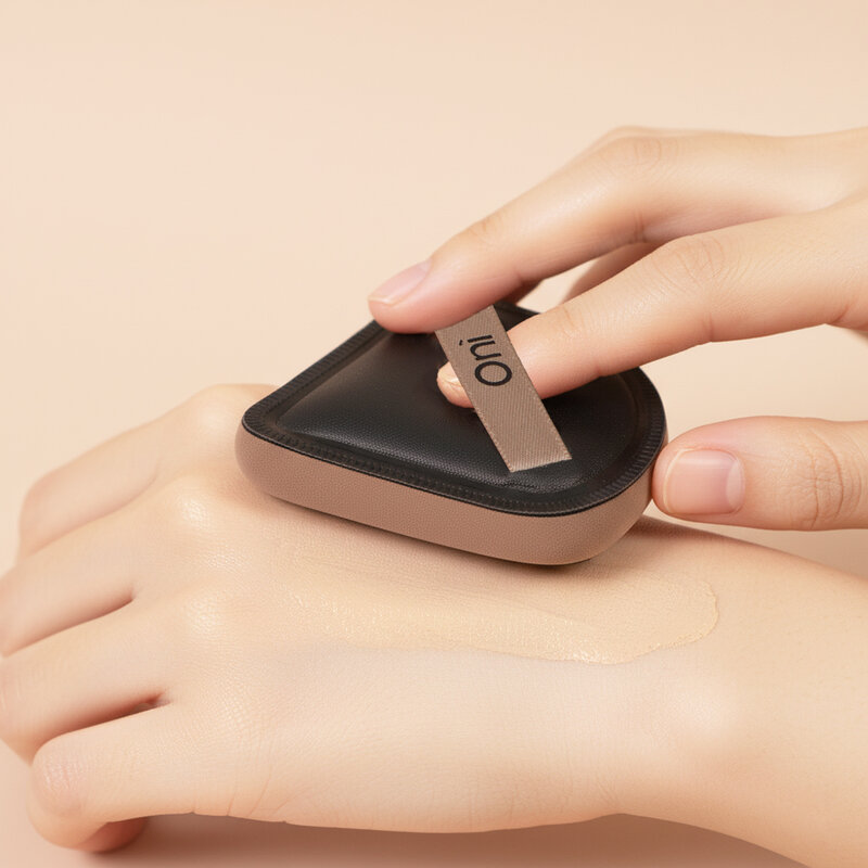 Oni Triangle Marshmallow Cushion Puff Size M #Black