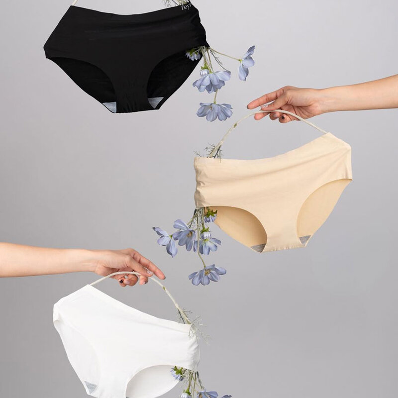 Feyre Seamless Panties Black 1pc #Size M