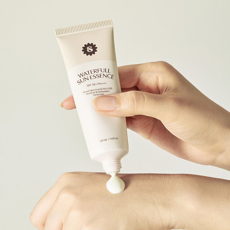 SUPERMOM L Waterfull Sun Essence SPF 50+PA++++ 50ml