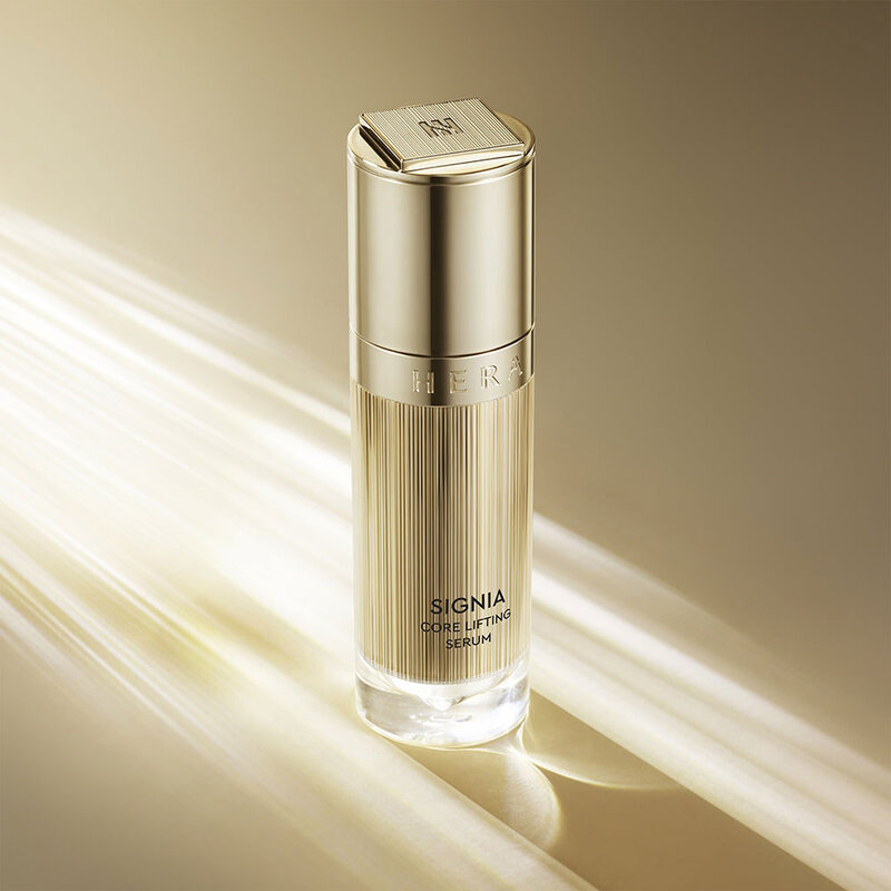 HERA Signia Lifting Serum 50ml with HERA Signia Deluxe Kit [Travel Size]